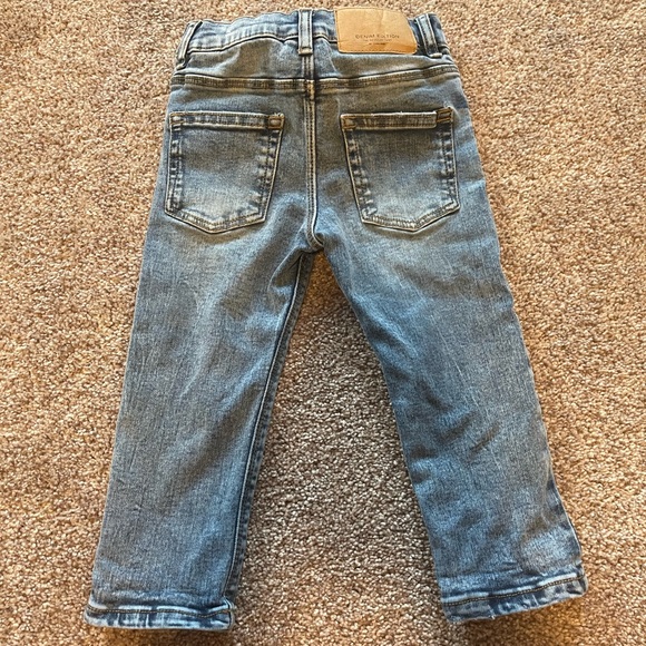 ZARA 18-24m jeans - Picture 2 of 3